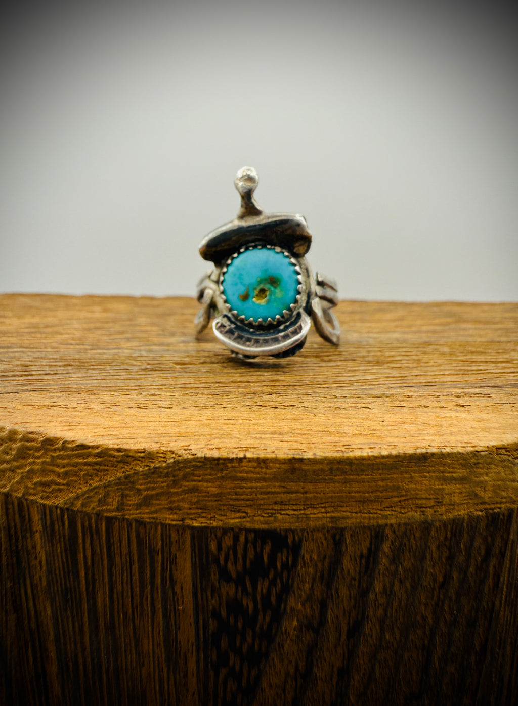 RARE Vintage Navajo Sterling Saddle Ring | Size 10.5 | Natural Turquoise | Artist-Stamped “KEE”