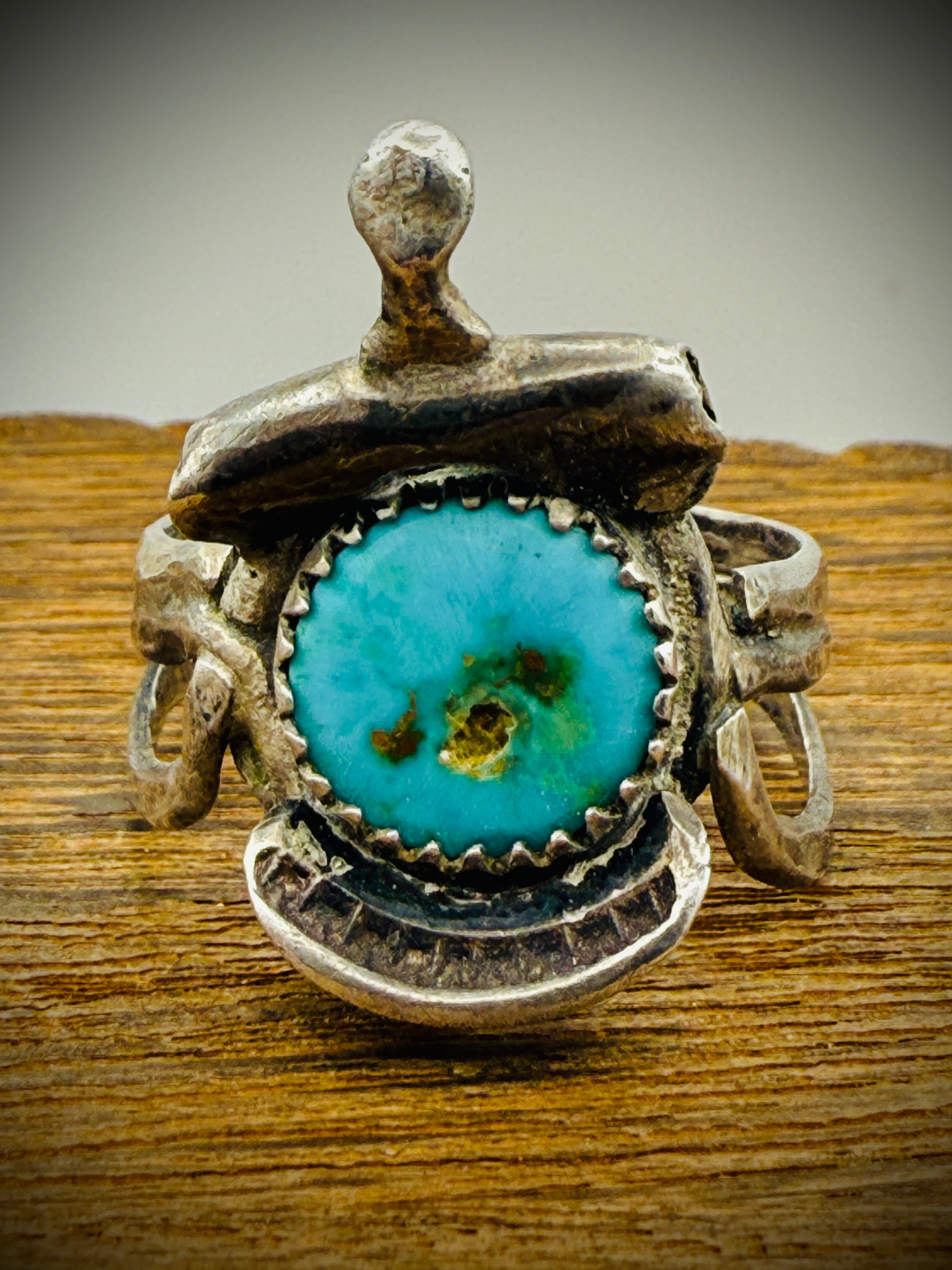 RARE Vintage Navajo Sterling Saddle Ring | Size 10.5 | Natural Turquoise | Artist-Stamped “KEE”