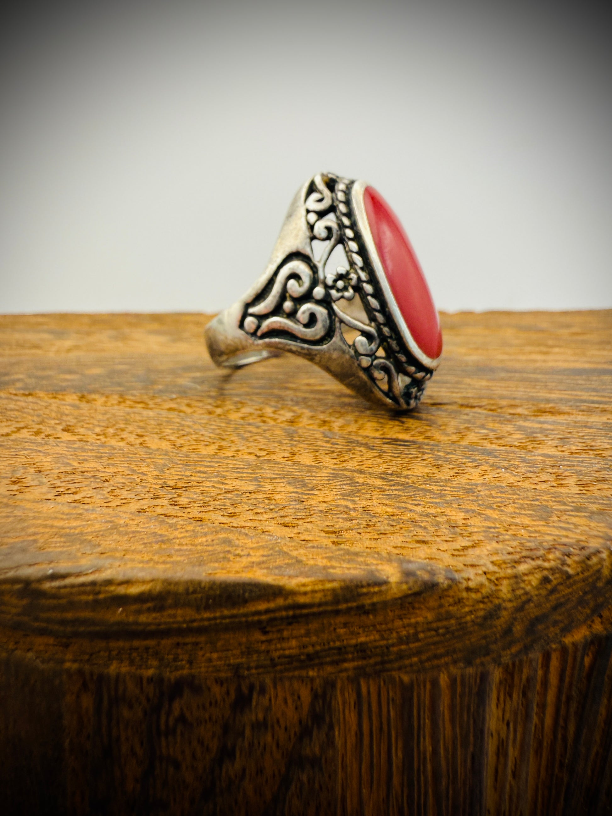 Vintage Sterling Silver FAS Red Stone Ring – Size 7.75