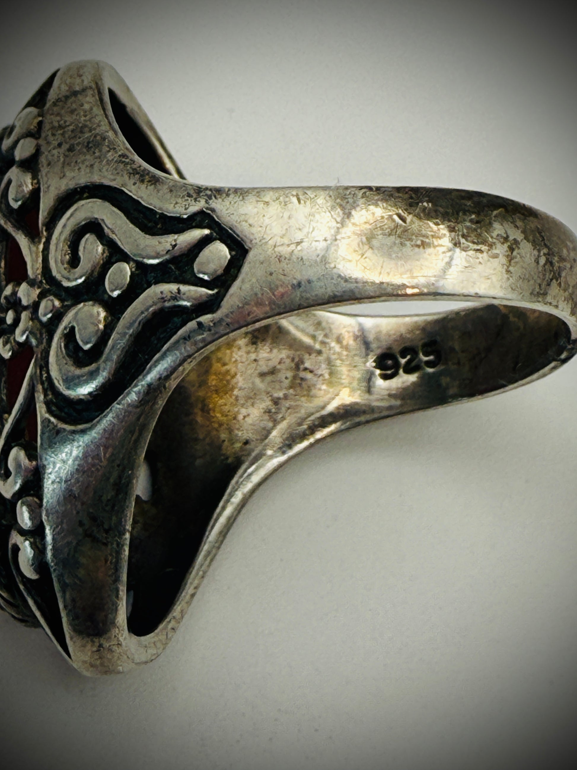 Vintage Sterling Silver FAS Red Stone Ring – Size 7.75