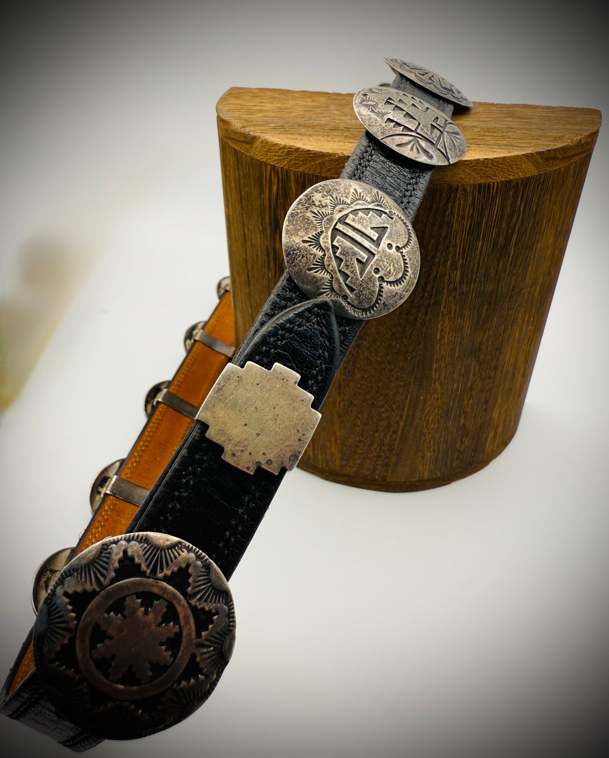 Vintage Navajo Sterling Silver Concho Belt — Signed JF — 14 Piece Set (30")