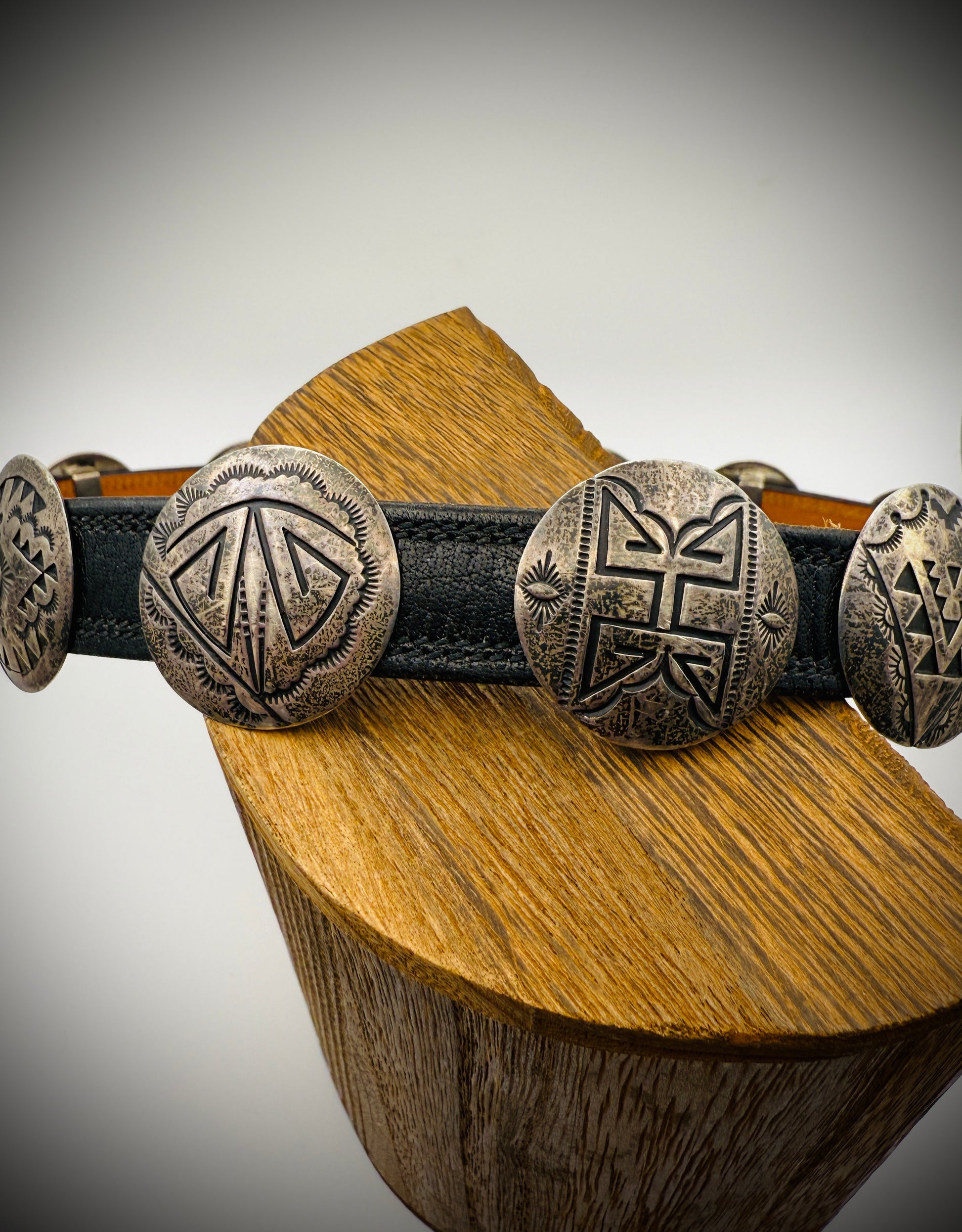 Vintage Navajo Sterling Silver Concho Belt — Signed JF — 14 Piece Set (30")