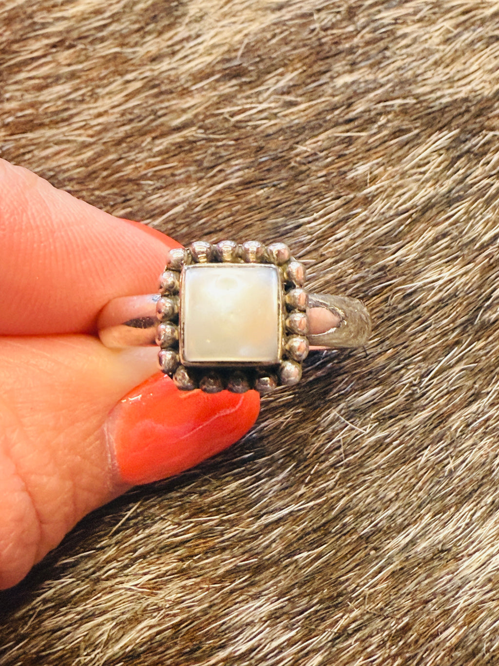 Sterling Silver Silpada Mother of Pearl Ring – Size 7