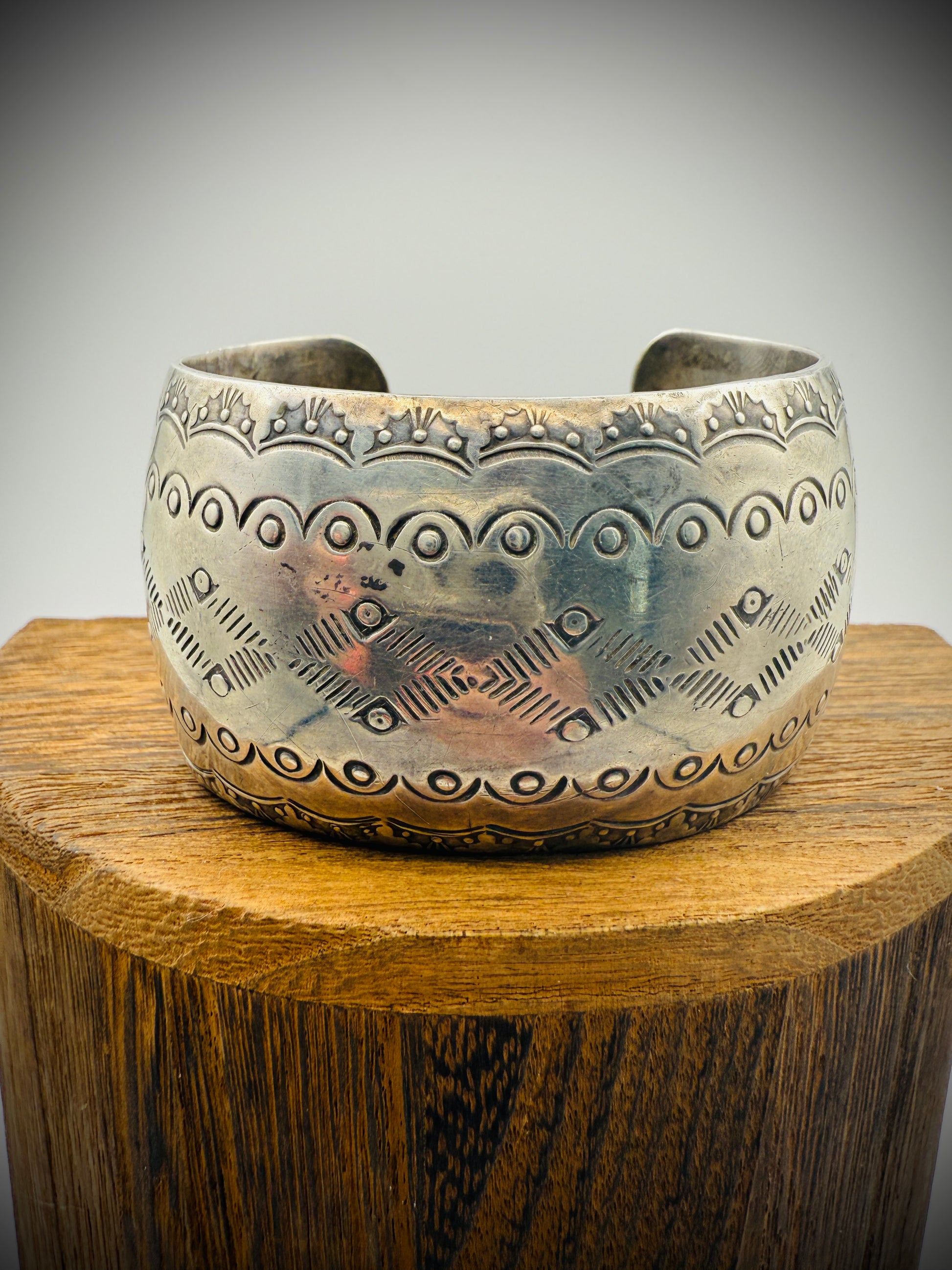 Vintage Navajo Sterling Silver Cuff Bracelet – Stamped “SN” – Size 6.5