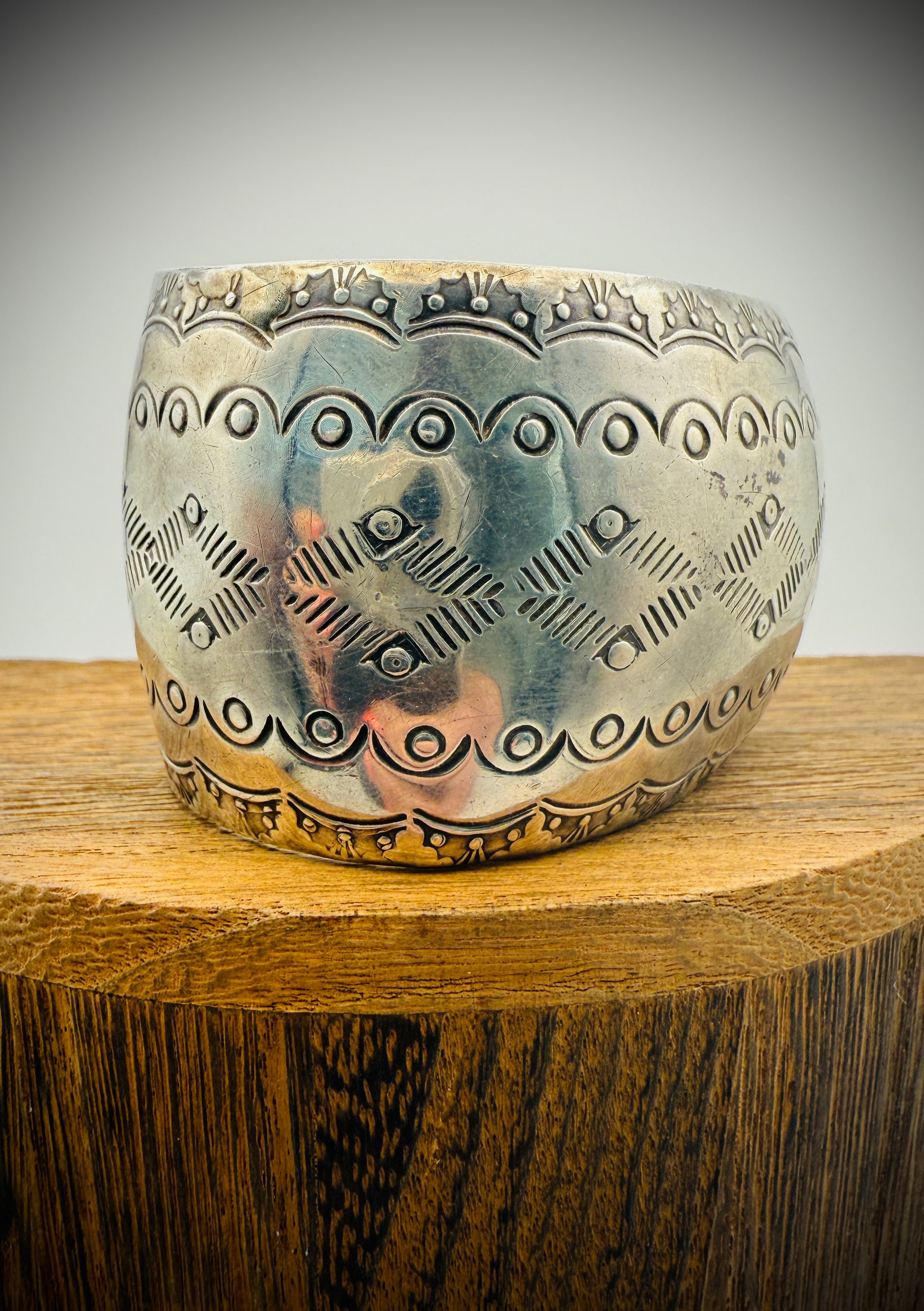 Vintage Navajo Sterling Silver Cuff Bracelet – Stamped “SN” – Size 6.5