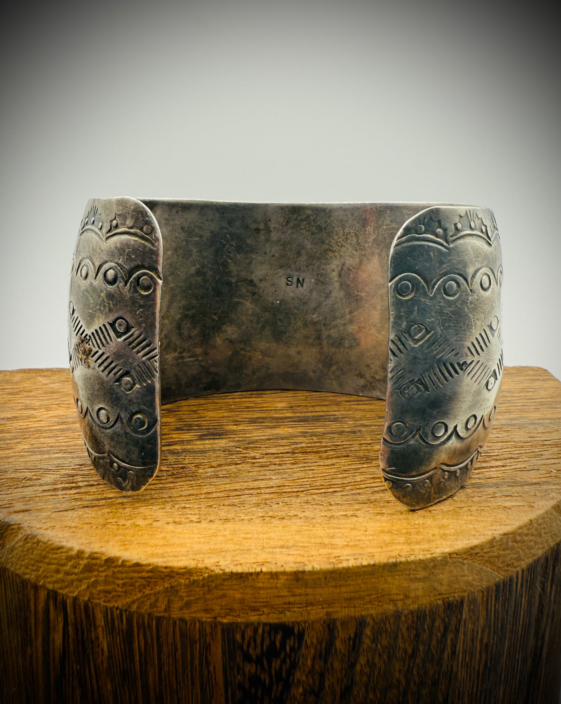 Vintage Navajo Sterling Silver Cuff Bracelet – Stamped “SN” – Size 6.5