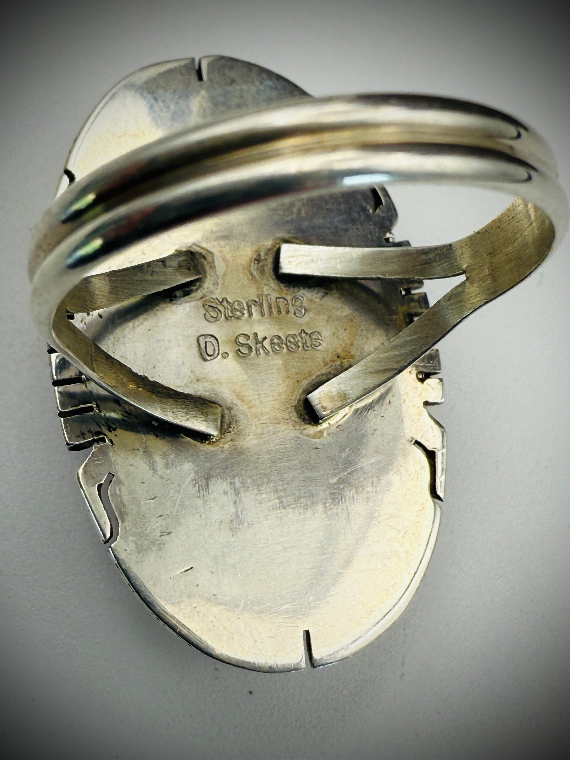 Vintage Navajo Sterling Silver Ring by Dave Skeets – Pink Conch Shell