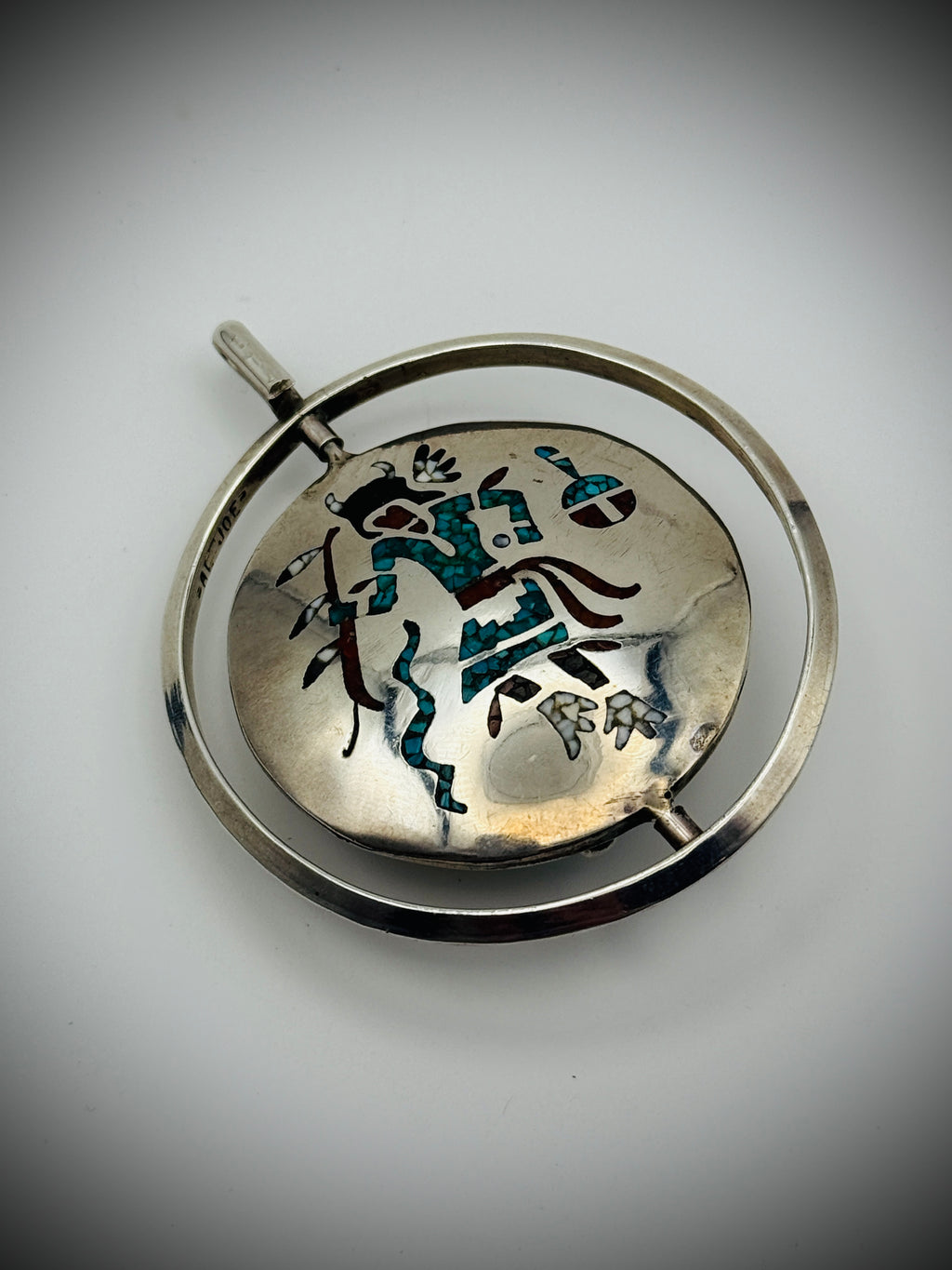 ***STUNNING*** Vintage Navajo Sterling Silver Spinner Pendant – Alfred Joe