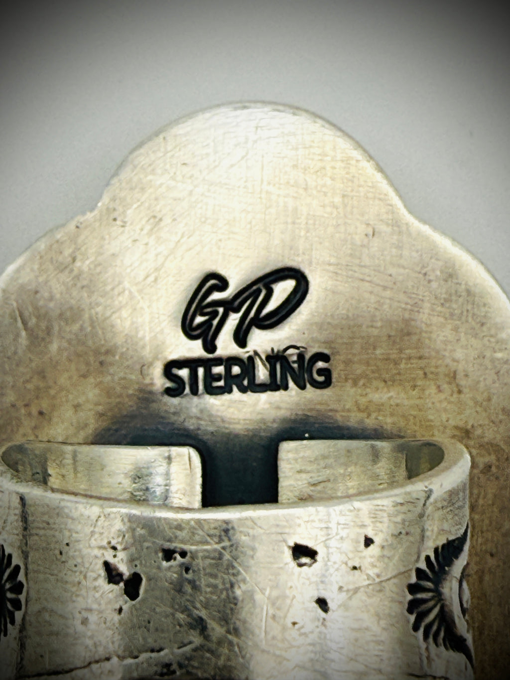 Navajo Sterling Silver Ring – Gilbert Platero – Royston Ribbon