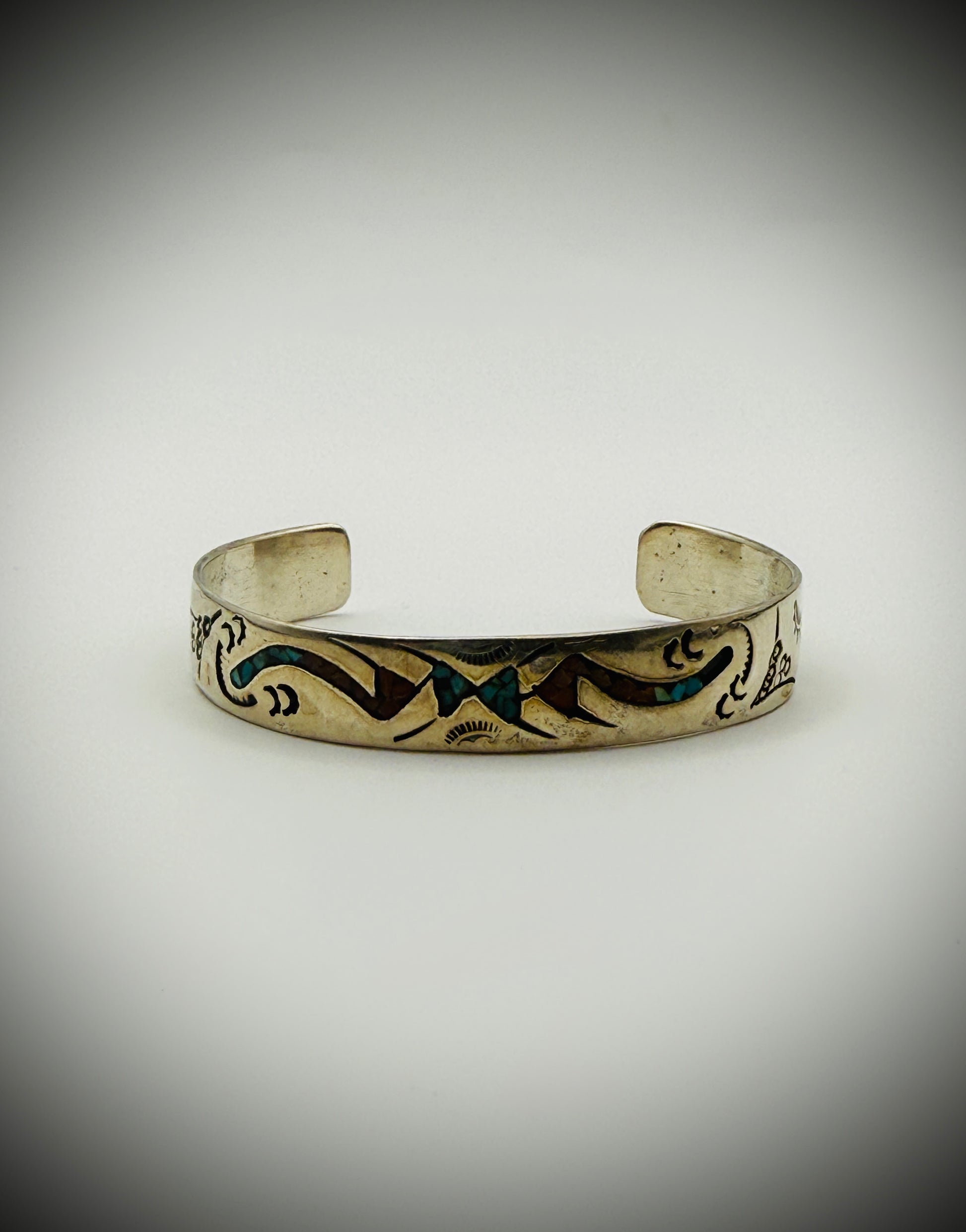 Southwestern Silver Chip-Inlay Cuff (Turquoise & Coral) | Sz 6.5 total | 20g