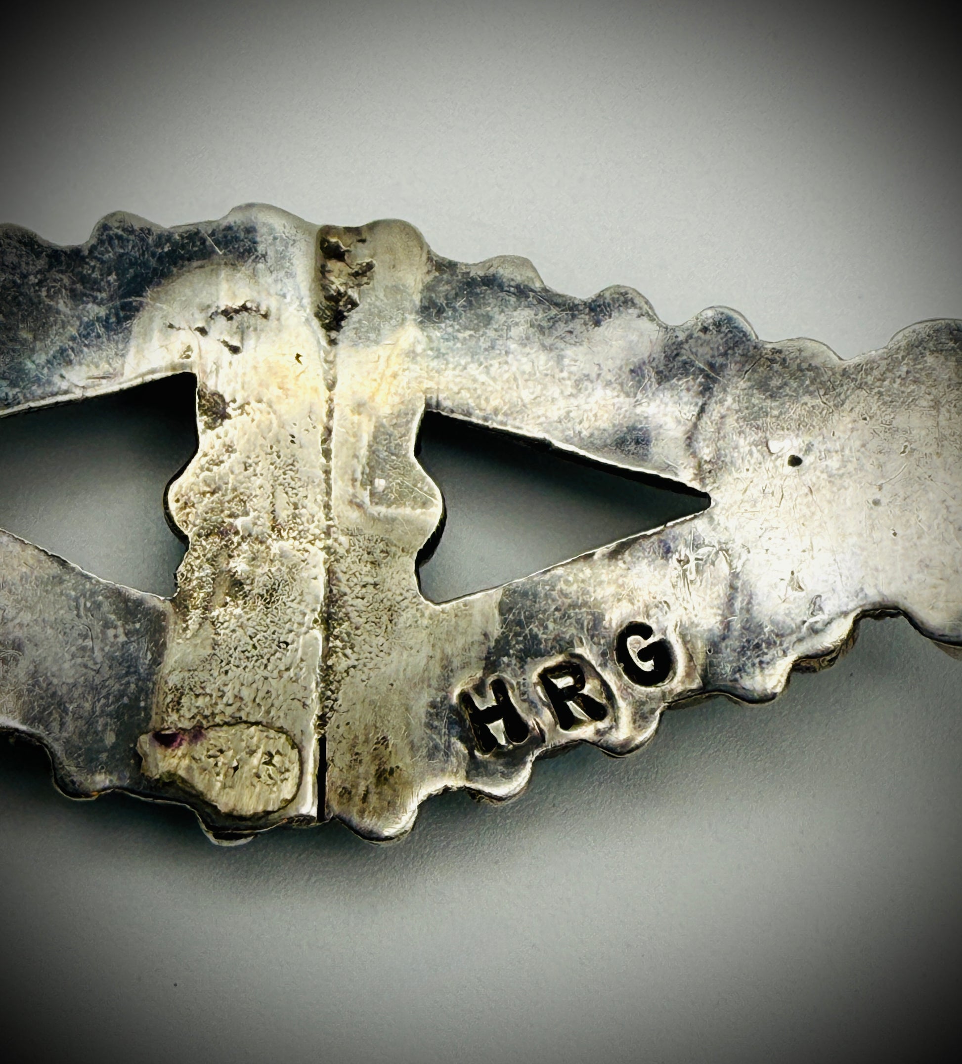 Vintage Zuni Sterling Snake-Eye Turquoise Cuff — artist-stamped HRG