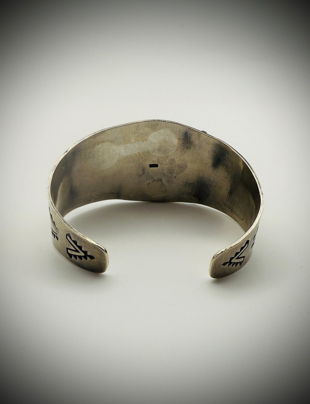 Vintage Navajo-Style Sterling 925 Harvey-Style Deer & Arrows Cuff 7" (50g)