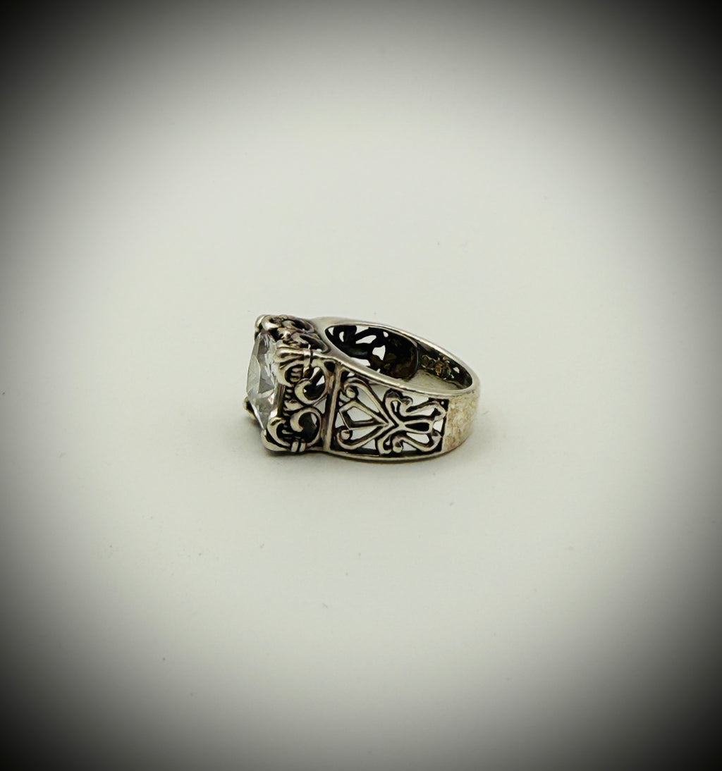 Silpada Sterling Ring (Size 7.5) — Clear Stone, Ornate Scroll Setting