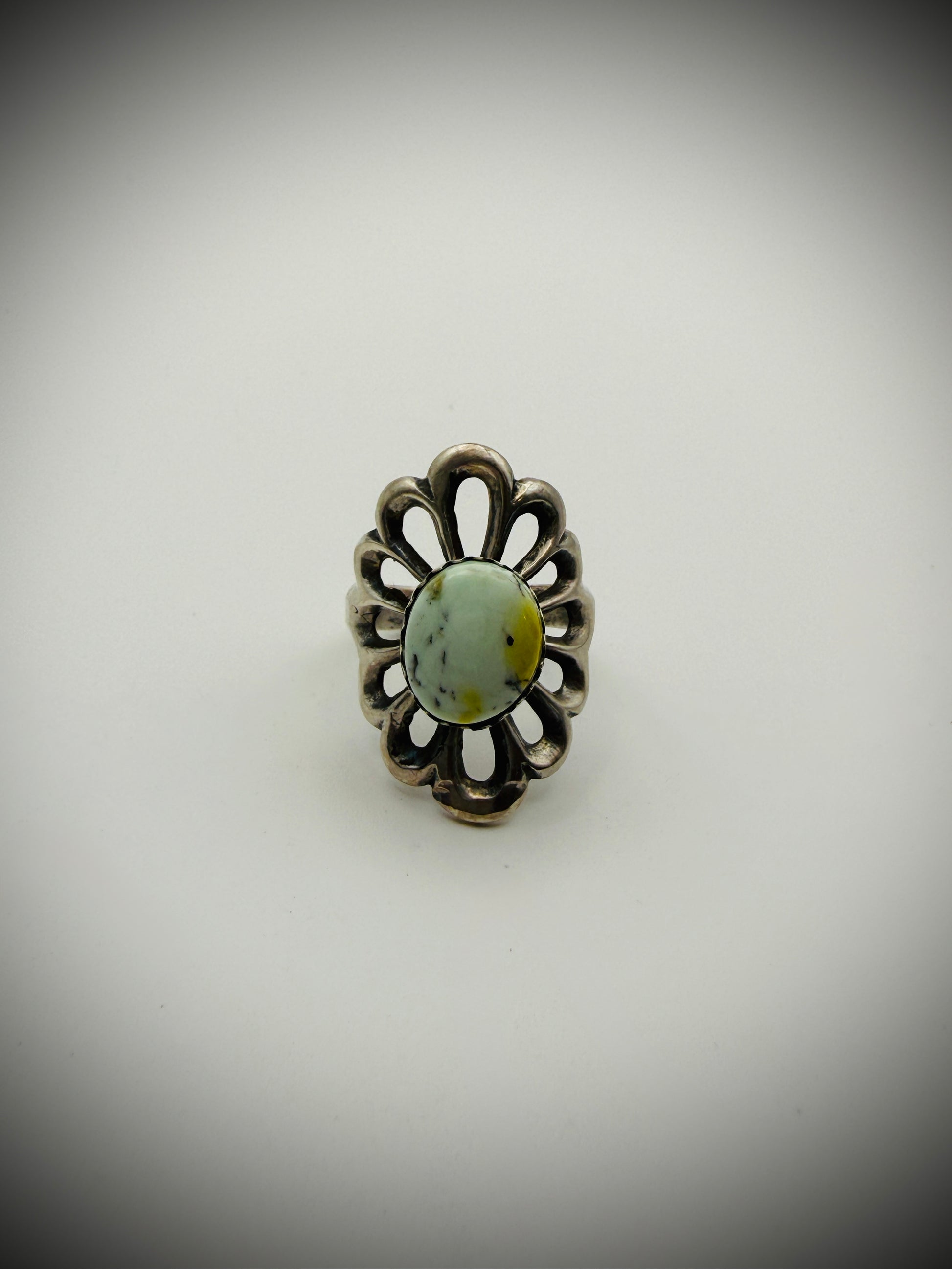 Vintage Artist-Signed Sterling Silver Palomino Turquoise Floral Ring – Size 7.5