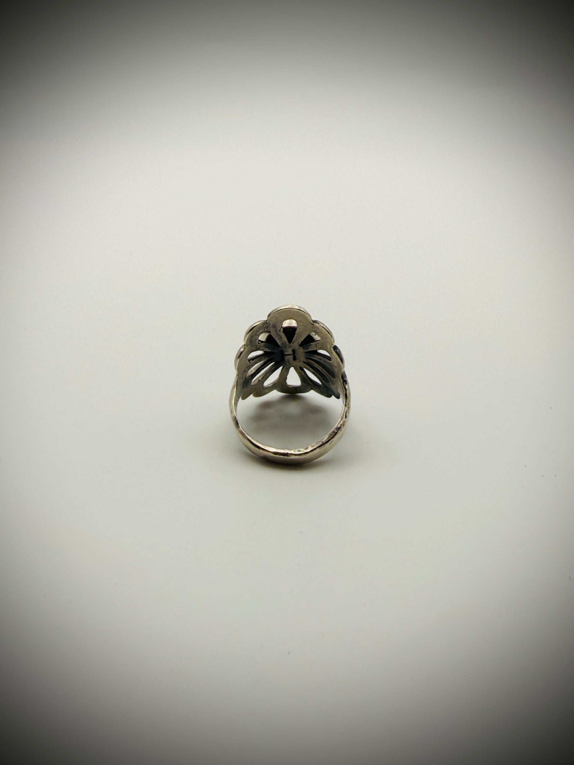 Vintage Artist-Signed Sterling Silver Palomino Turquoise Floral Ring – Size 7.5