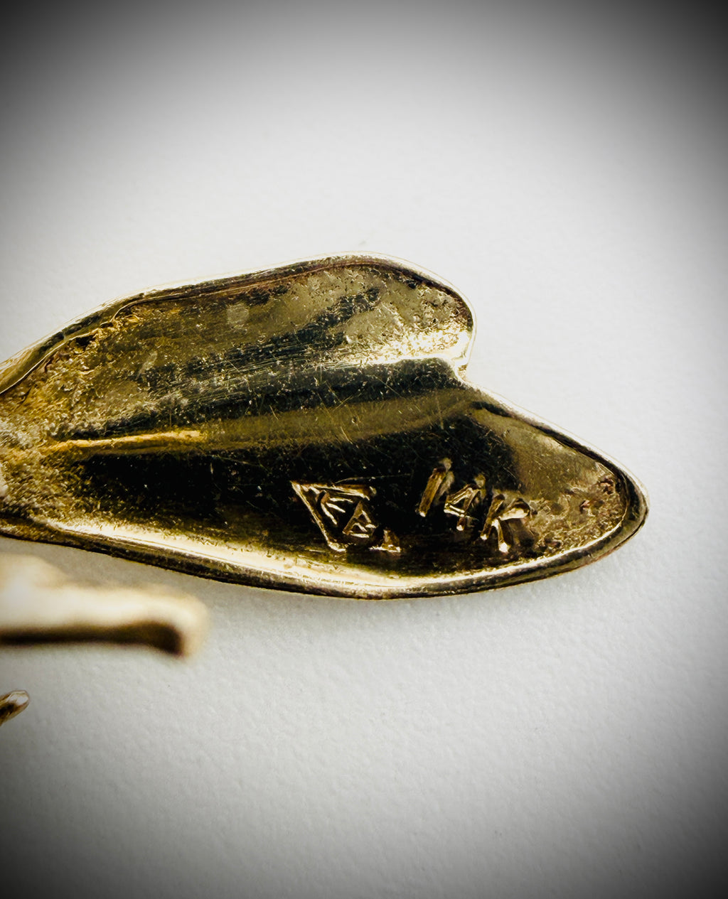 Engel Brothers 14K Gold Opal Bee Brooch Vintage Figural Pin 3g