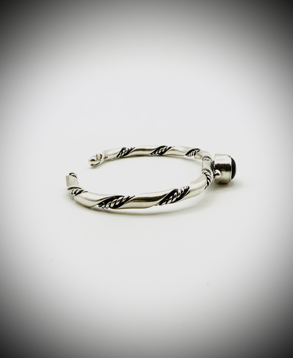 Sterling Twisted Rope Black Onyx Cuff Bracelet 6" 14g