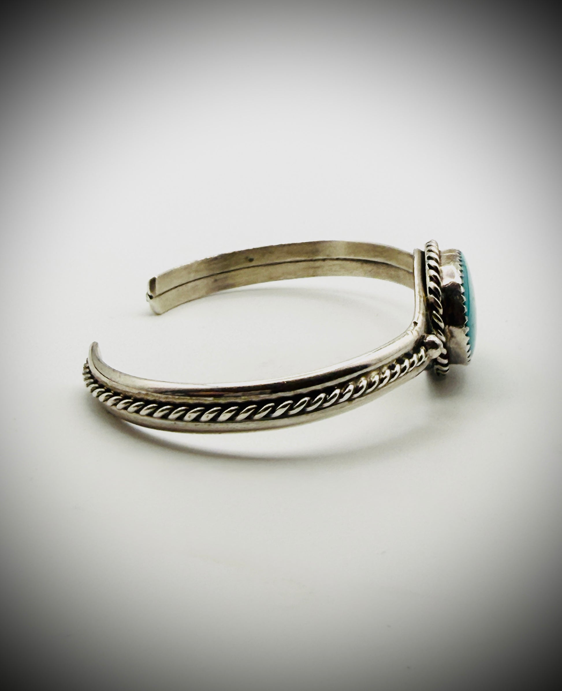 Vintage Sterling Turquoise Split-Shank Cuff, Size 6.25