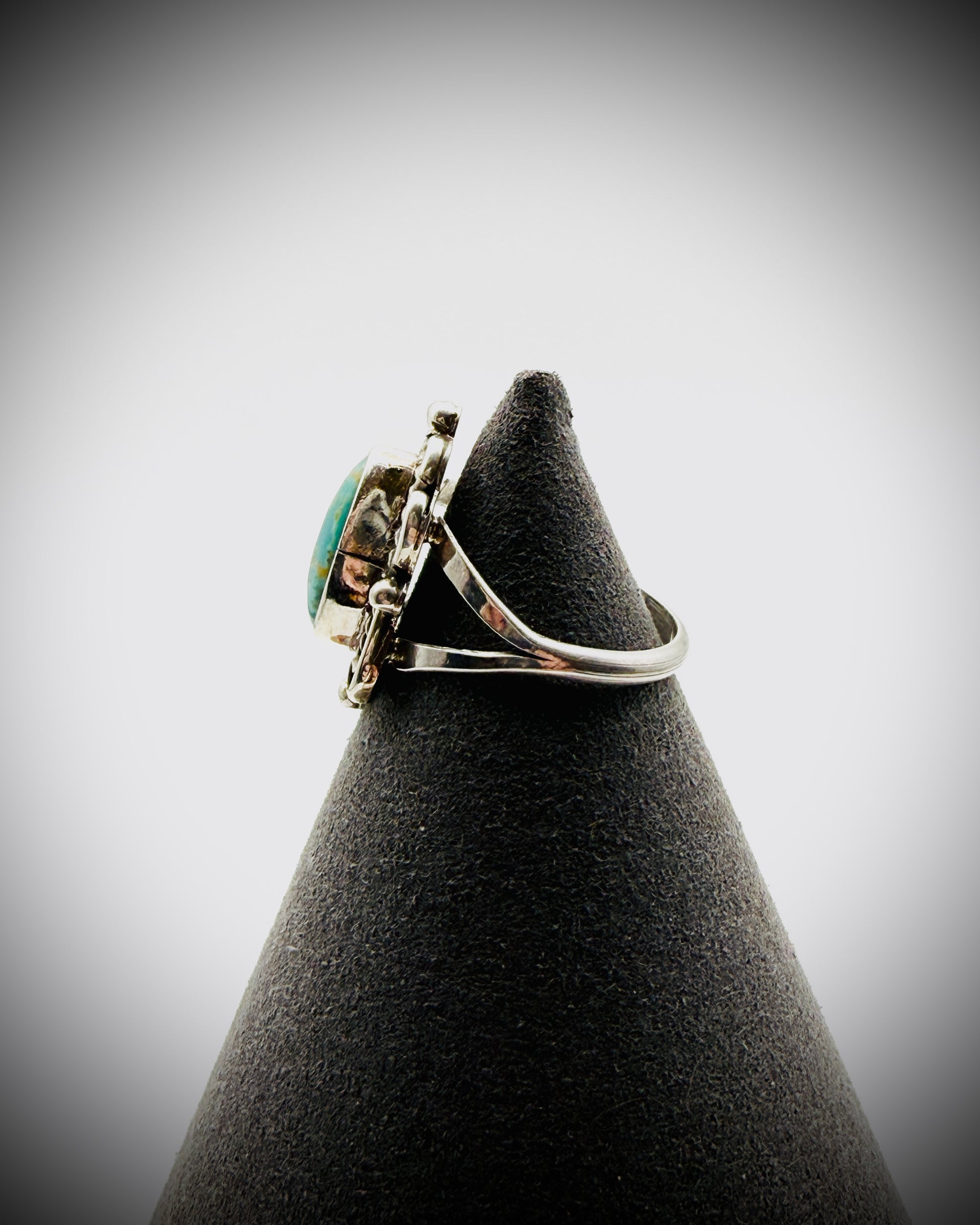 Priscilla Smith Navajo Turquoise Ring Sz 8.25