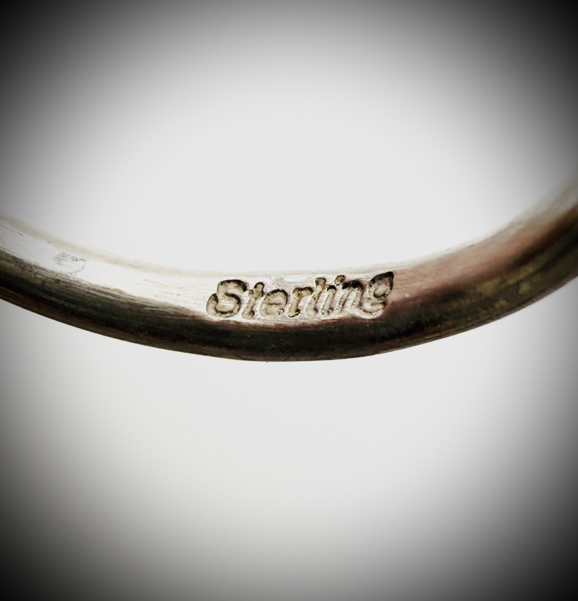 Sterling Silver Floral Band Ring – Size 7.75