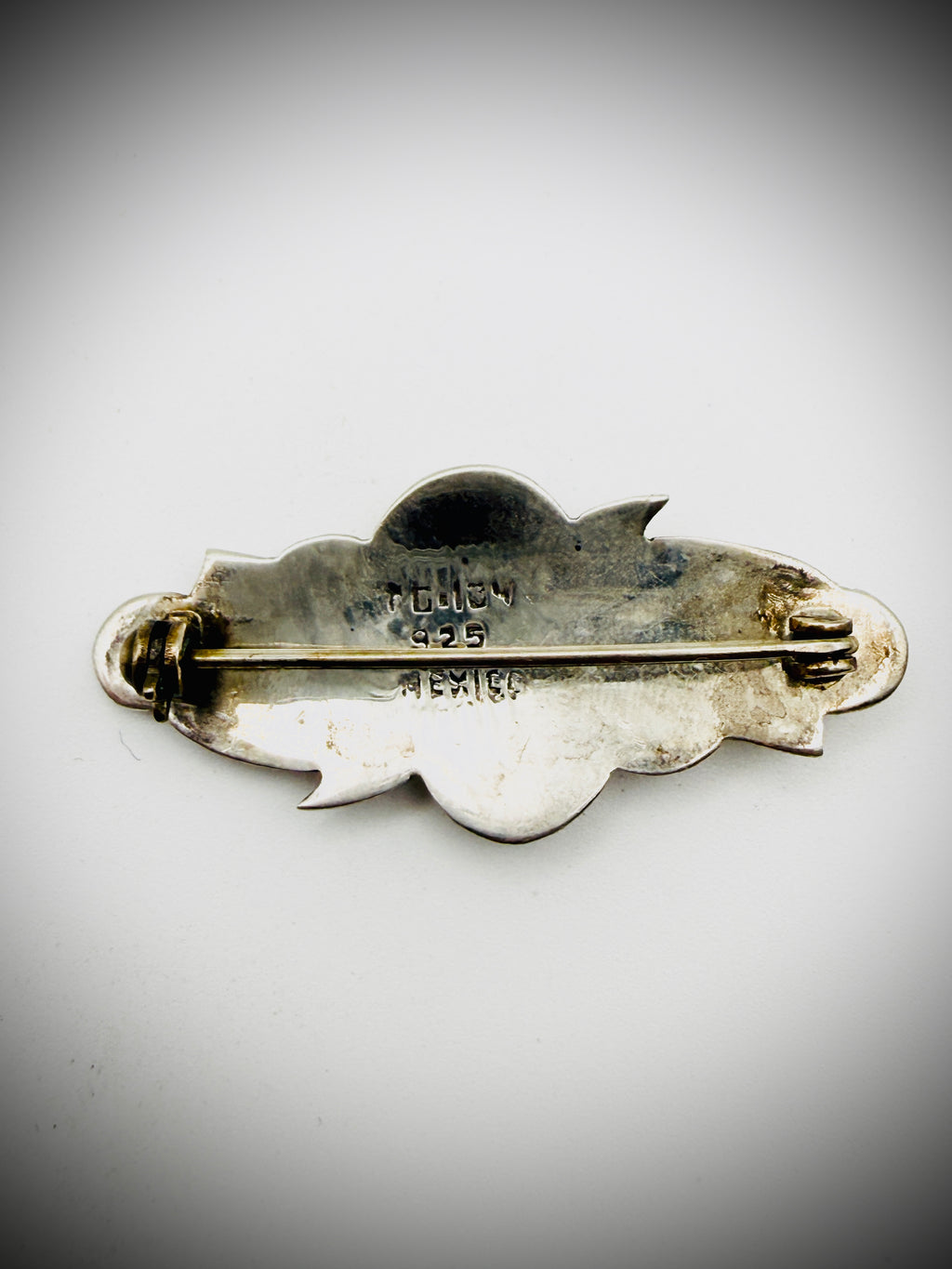 Vintage Mexico 925 Sterling Black Onyx Scroll Brooch Pin