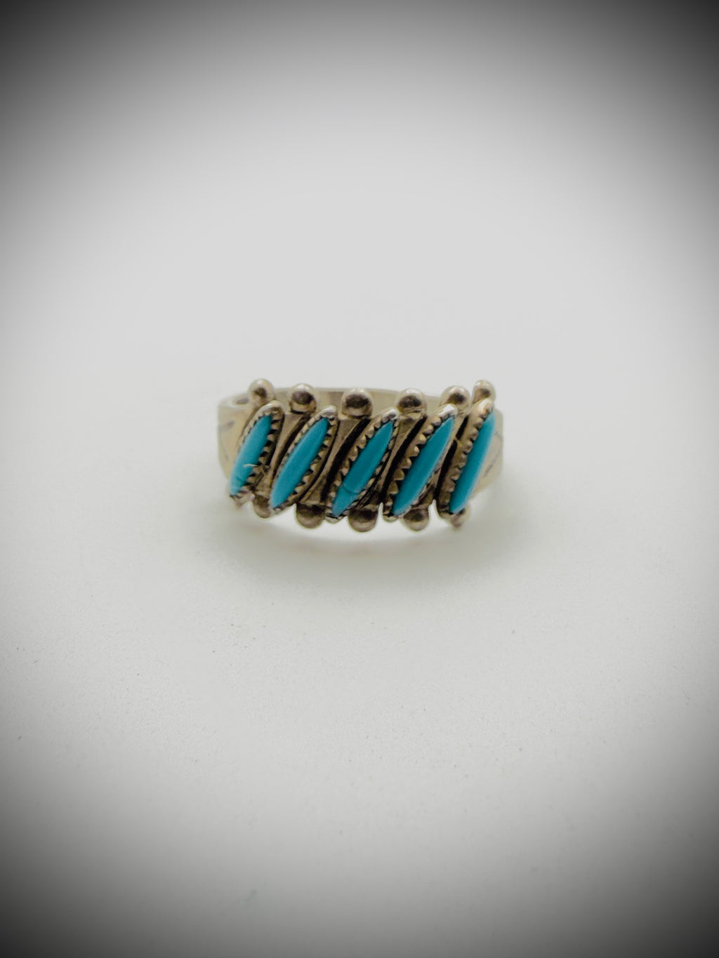 Vintage Bell Trading Post Sterling Turquoise Needlepoint Ring | Size 6.25