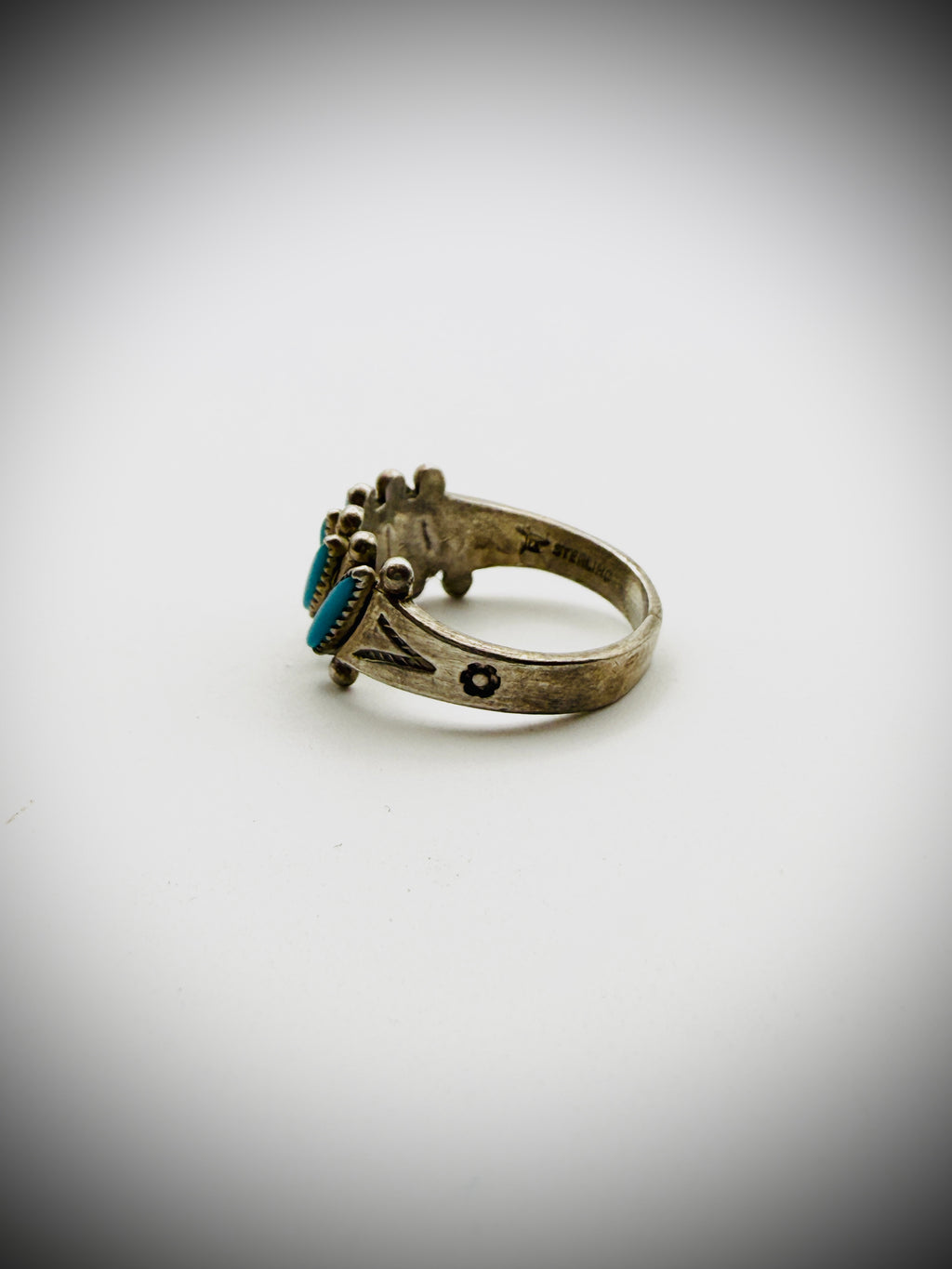 Vintage Bell Trading Post Sterling Turquoise Needlepoint Ring | Size 6.25