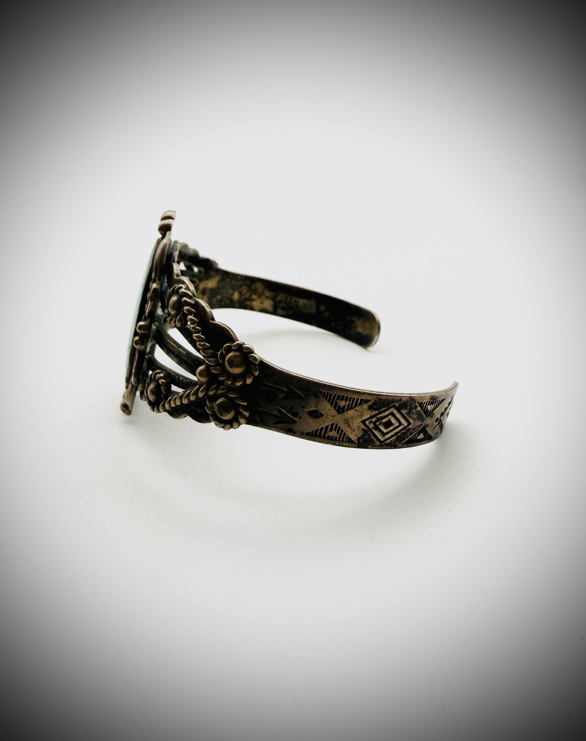 Vintage Sterling Turquoise-Style Cuff Bracelet - 23g