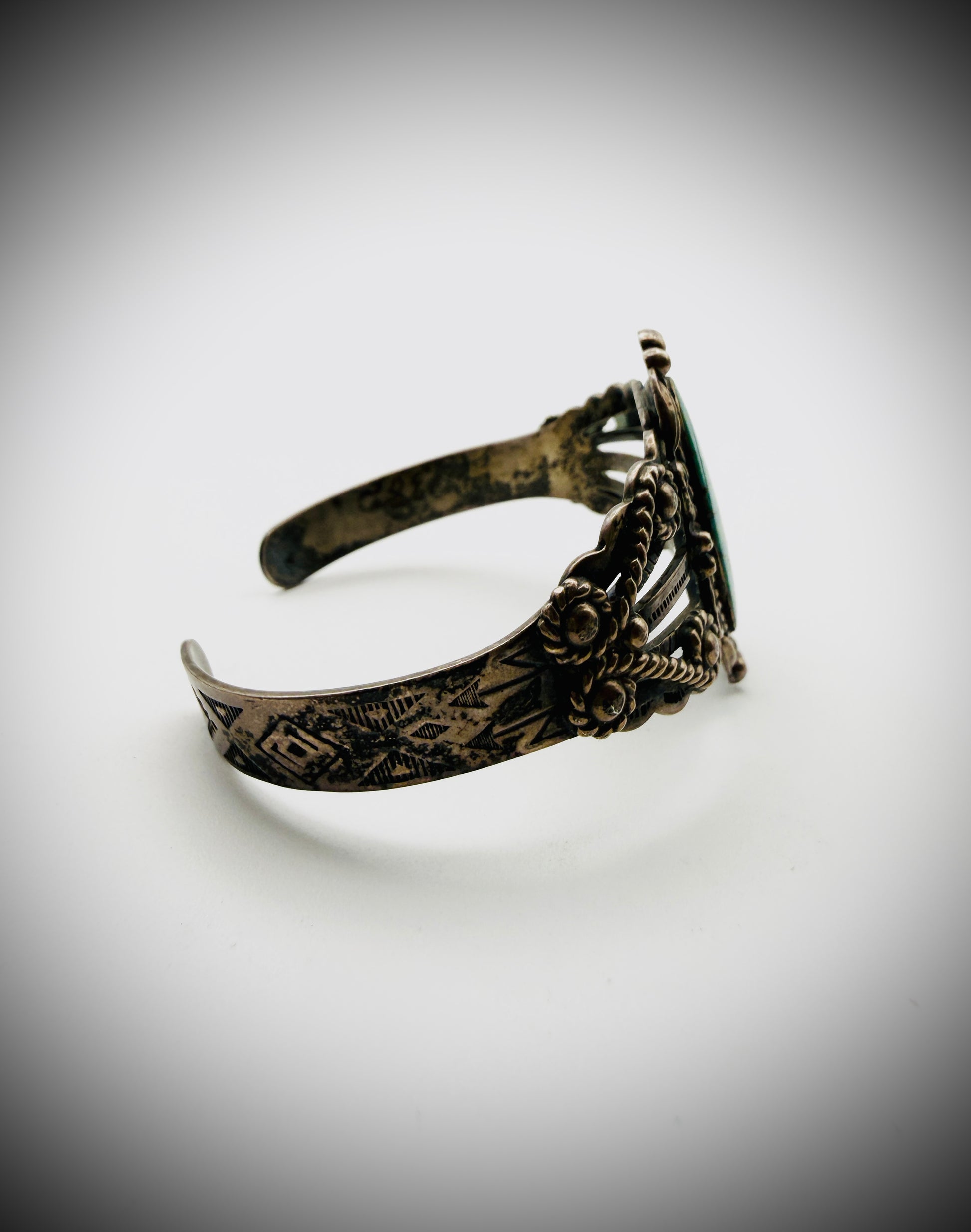Vintage Sterling Turquoise-Style Cuff Bracelet - 23g