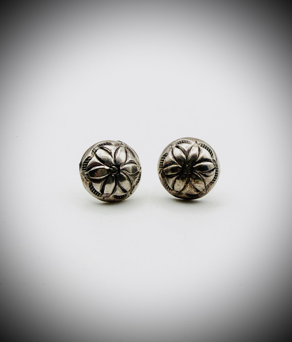 Sterling Dome Concho Stud Earrings Vintage Southwest 1/2" 3g