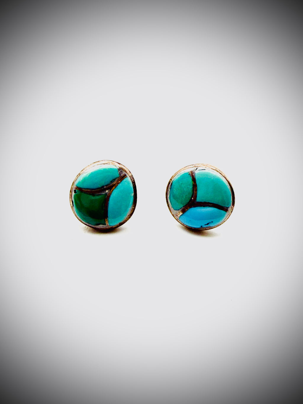 VINTAGE STERLING TURQUOISE INLAY STUD EARRINGS