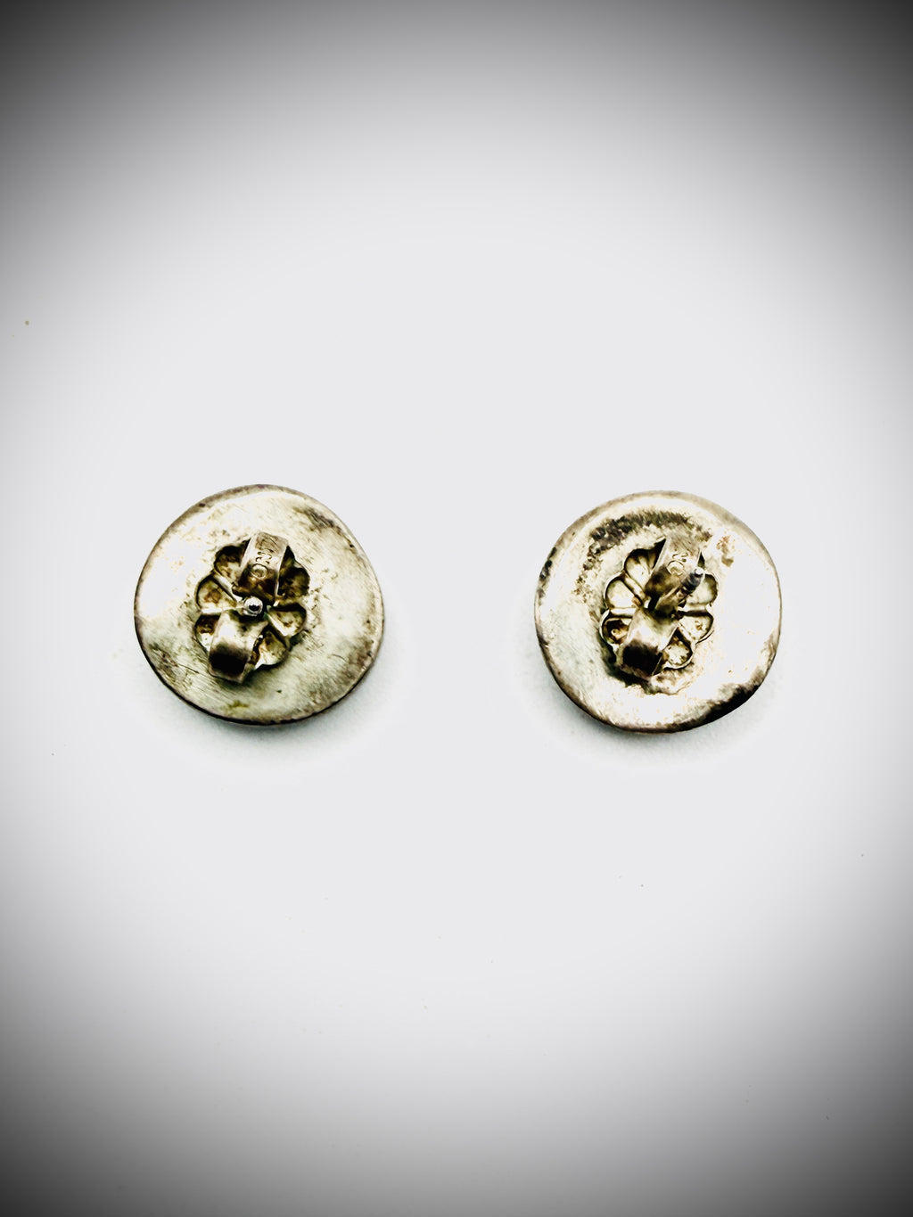 VINTAGE STERLING TURQUOISE INLAY STUD EARRINGS
