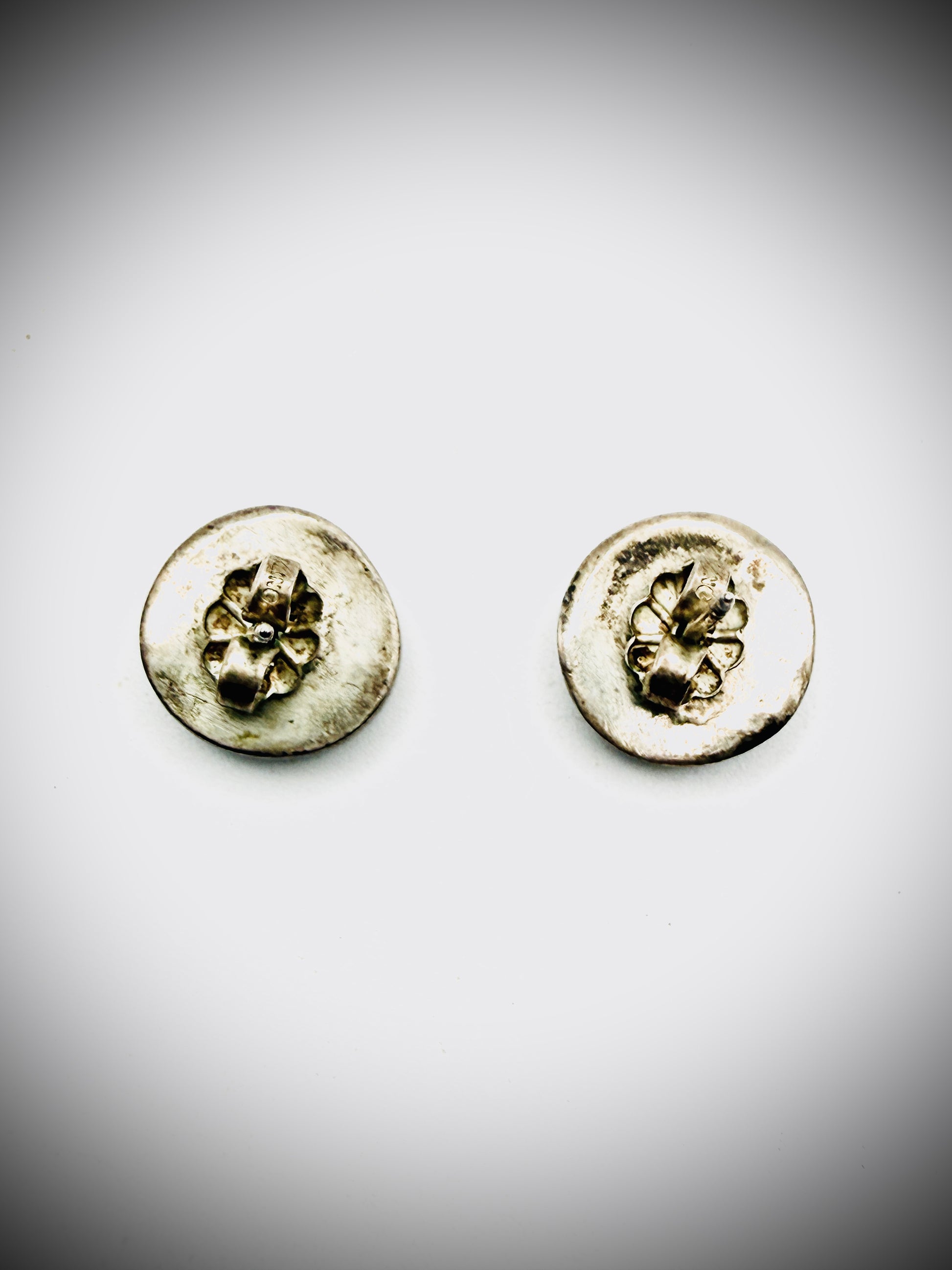 VINTAGE STERLING TURQUOISE INLAY STUD EARRINGS
