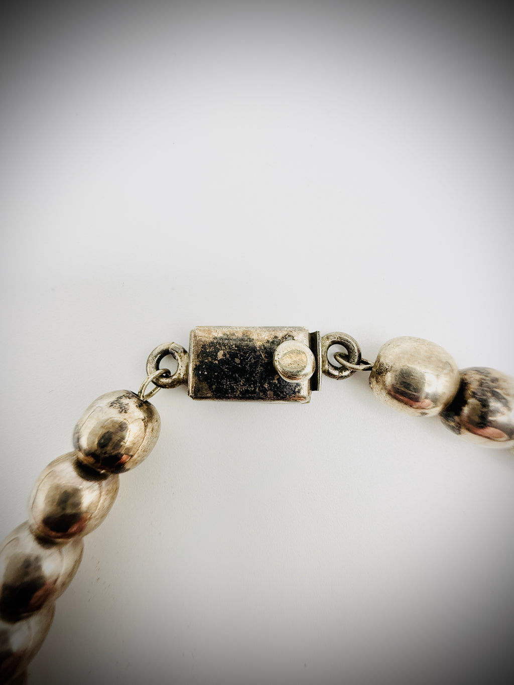 Vintage Taxco Mexico 925 Sterling 8mm Bead Necklace 16” 53g