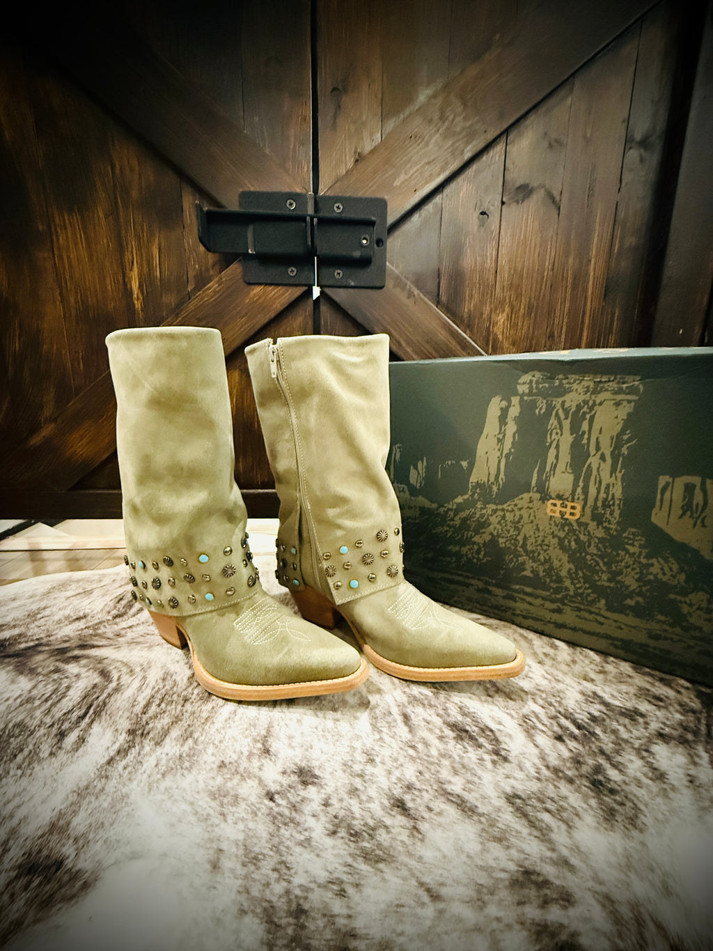 Buck & Brana Arianna Frozen Suede Studded Turquoise Western Boots NWT