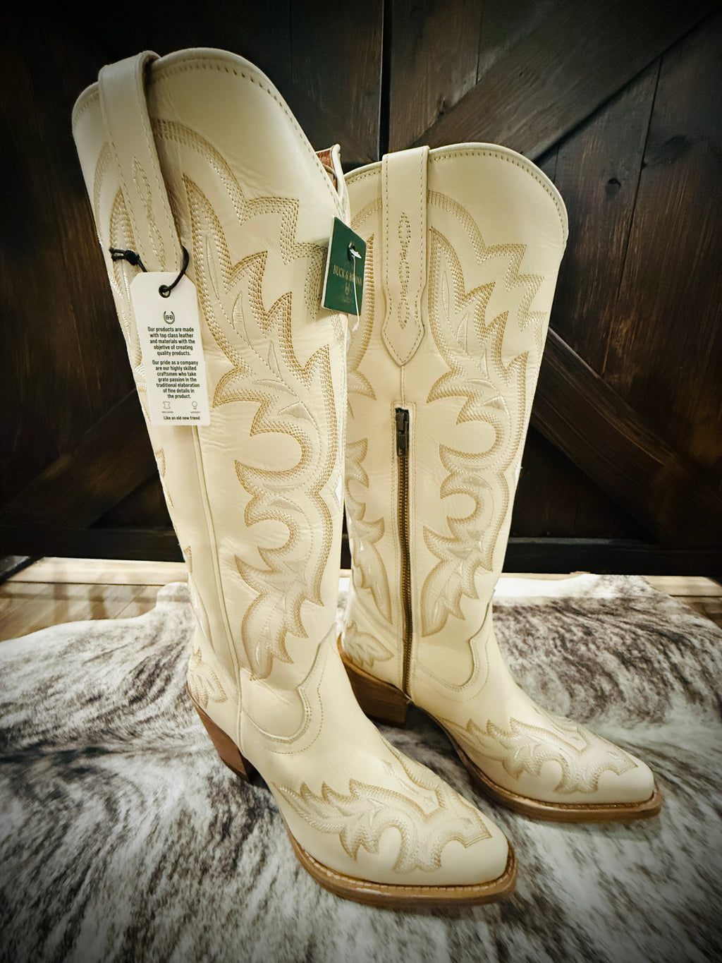 BUCK & BRANA SAMIRA IVORY TALL BOOTS SZ 7.5 NWT